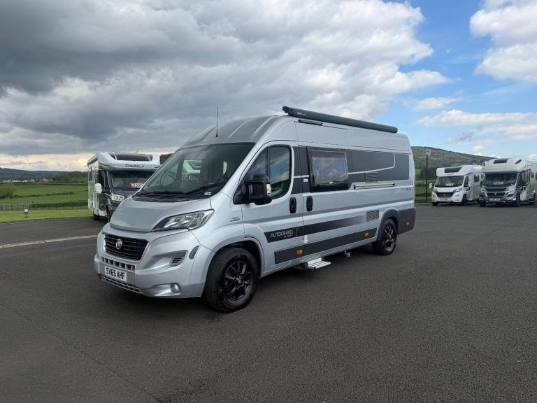 2015 AUTO CRUISE ALTO 3 BERTH FIXED BED MOTORHOME WITH ONLY 23K MILES 