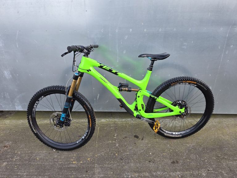 Yeti Sb6c Full Carbon Mountain Bike Large Frame