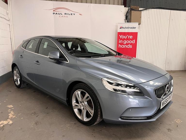 2016 Volvo V40 2.0 D4 Inscription Euro 6 (s/s) 5dr HATCHBACK Diesel Manual
