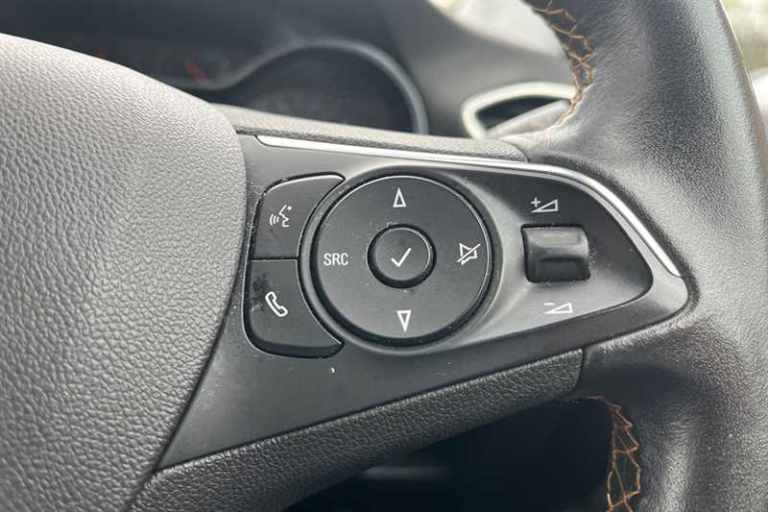 2019 Vauxhall Crossland X 1.2 Turbo Elite Nav SUV 5dr Petrol Auto Euro 6 (s/s) (130 ps) SUV Petro...