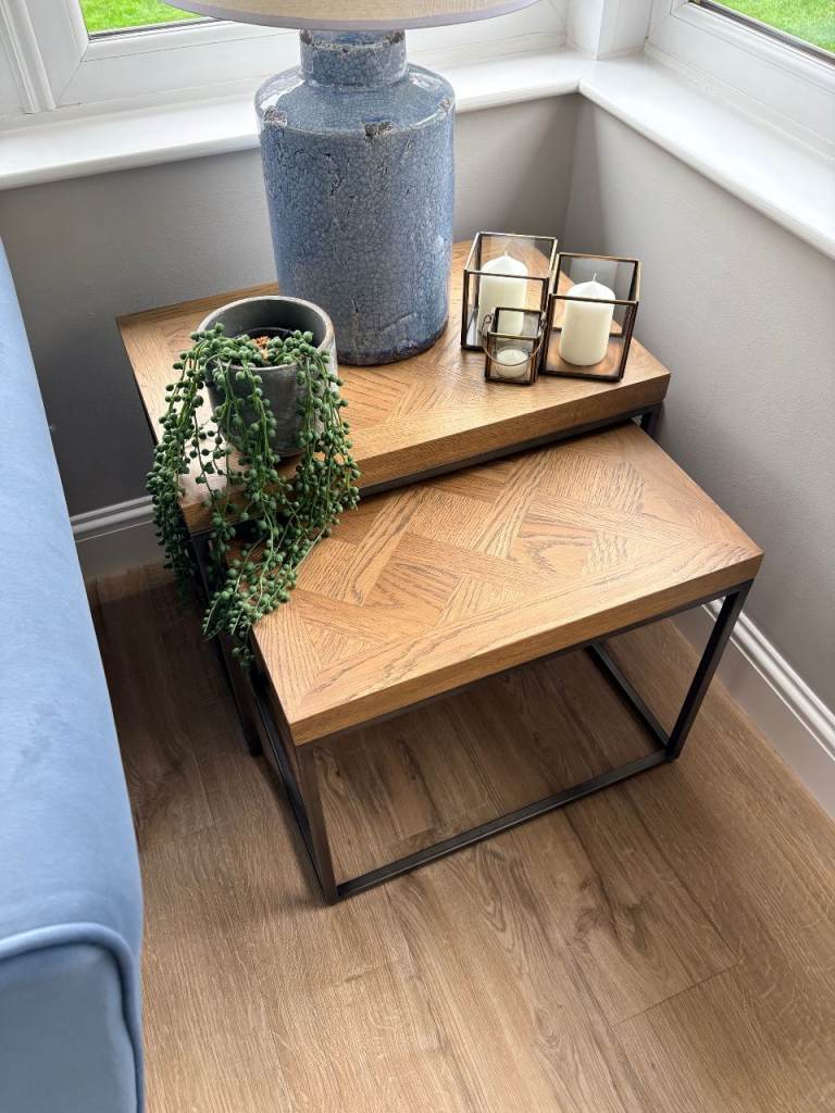 Oak 'Rialto' nest of tables