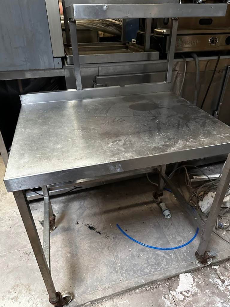 Commercial Stainless Steel Kitchen Table 