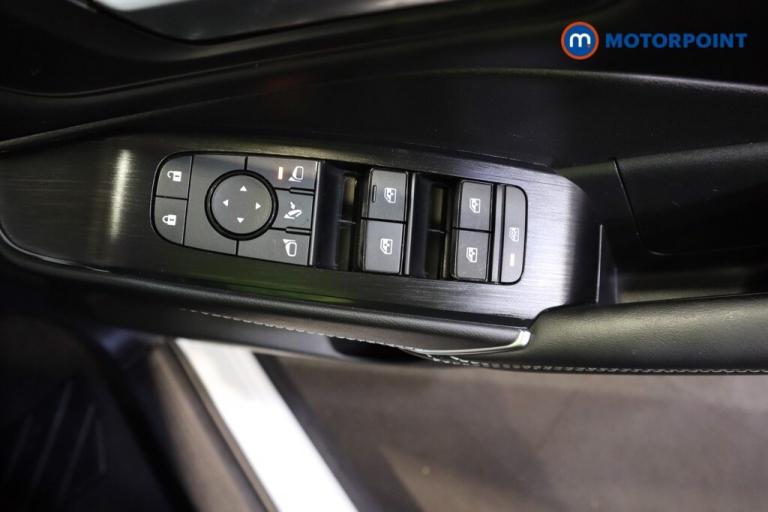 2023 Nissan Qashqai 1.3 DiG-T MH N-Connecta [Glass Roof] 5dr SUV Petrol Manual