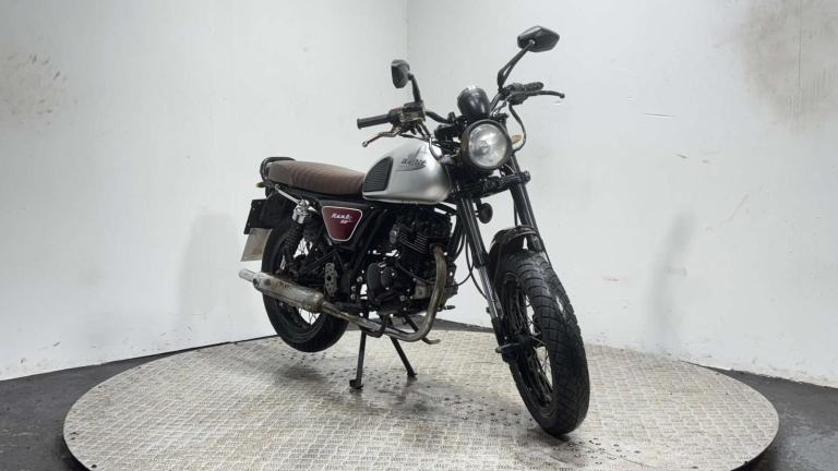 Bullit  Hunt 2016 18K CAFE RACER LEARNER LEGAL PROJECT BIKE 125CC