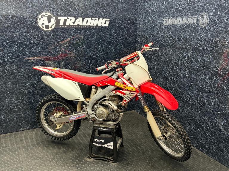 Honda CRF 450 2005  (MOTOCROSS / MX / ENDURO) @ AJ TRADING 