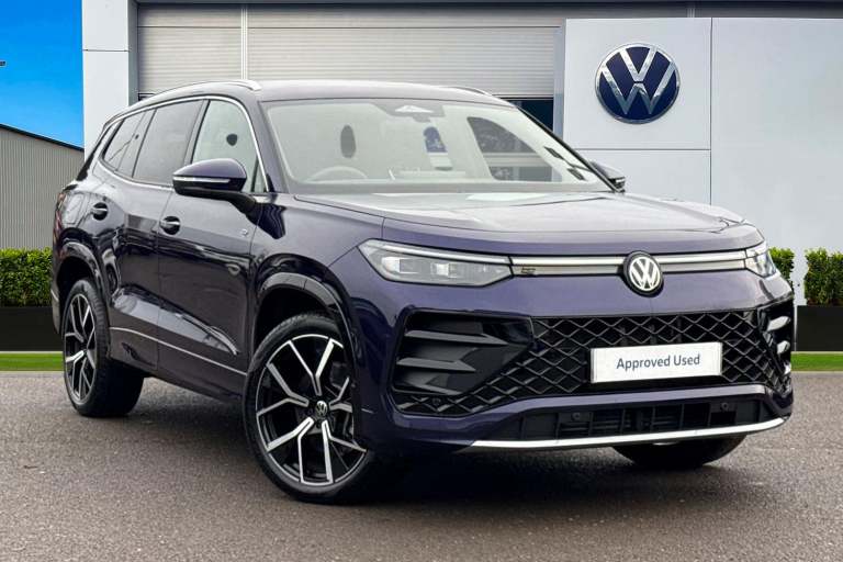 2025 Volkswagen Touran 2.0 TSI R-Line 4Motion 5dr DSG7 [7 Seat] Ã¢Â­ÂInfotainment plus packageÃ¢...