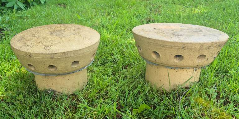 Chimney pepper pots (buff)