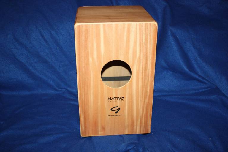 Nativo INIC-BROWN Inicia Series Standard-Class A Oak Cajon ~ Brown Front Finish ~ £95 ono