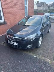 Vauxhall, ASTRA, Hatchback, 2010, Manual, 1956 (cc), 5 doors 
