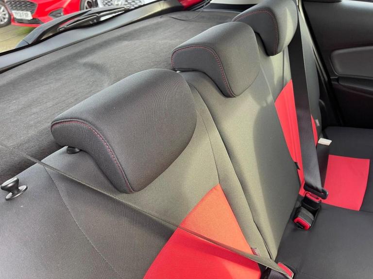 TOYOTA YARIS 1.33 Dual VVT-i Sport Euro 5 5dr Euro 5 2015