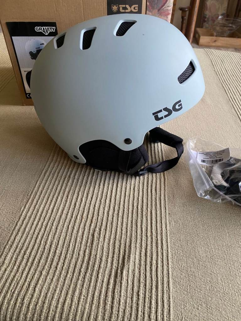 image for TSG Gravity Solid Colour Ski / Snowboard Helmet - Size:  L/XL Sizing Detail: 57-59cm