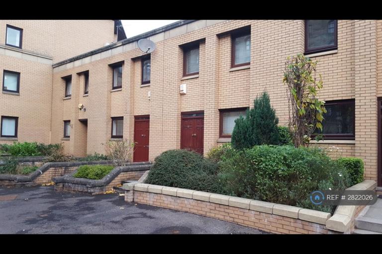 4 bedroom house in Parsonage Square, Glasgow, G4 (4 bed) (#2822026)