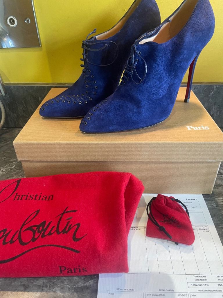 Christian Louboutin Un Soir Suede Royal Heels