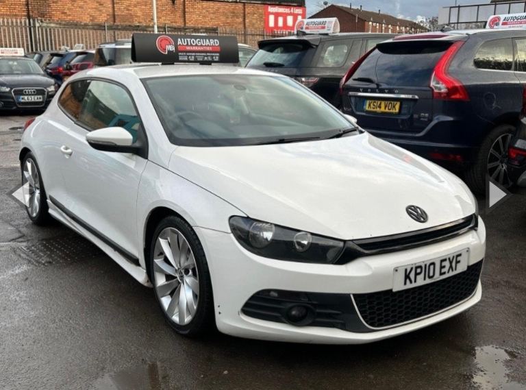VOLKSWAGEN SCIROCCO 2.0 TDI GT MANUAL