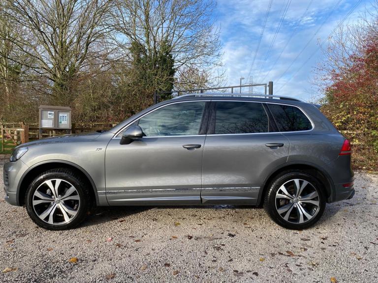 2014 Volkswagen Touareg 3.0 TDI V6 BlueMotion Tech R-Line Tiptronic 4WD Euro 5 (s/s) 5dr ESTATE D...