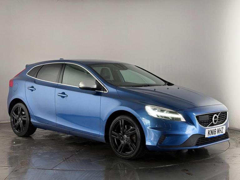 2018 Volvo V40 T3 [152] R DESIGN Pro 5dr Geartronic HATCHBACK PETROL Automatic