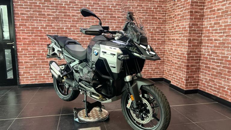 2025 BMW R1300 R1300 GS TE ASA (25MY) DUEL PETROL Manual