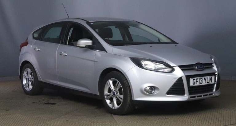 2013 Ford Focus 1.6 Zetec 5dr HATCHBACK PETROL Manual