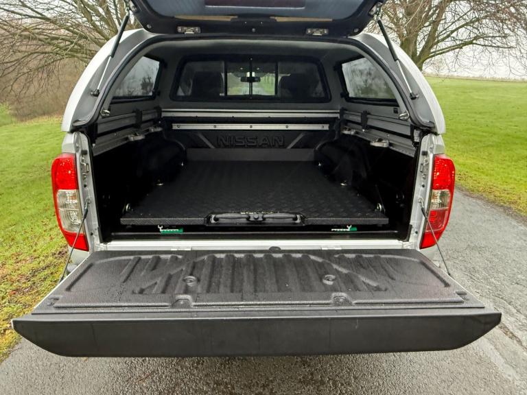 2021 Nissan Navara Double Cab Pick Up Tekna 2.3dCi 190 TT 4WD Auto PICK UP Diesel Automatic