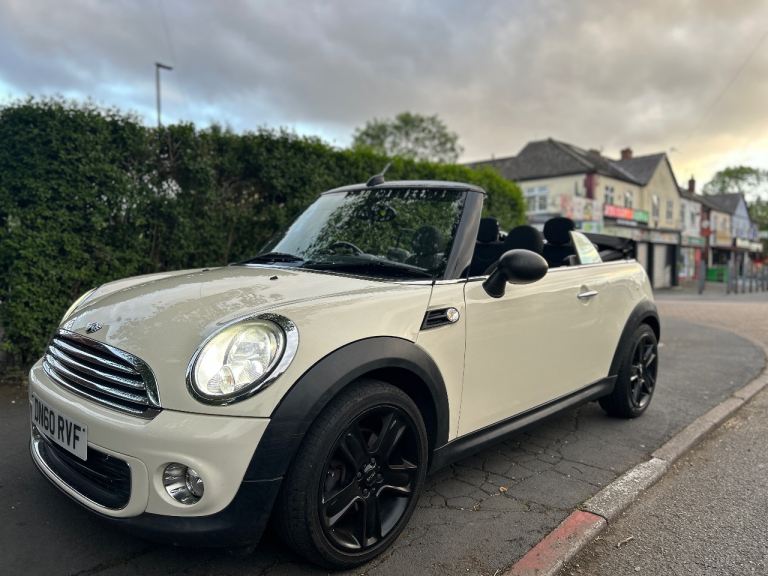 Mini One Convertible 1.6 Petrol £20 Road tax 