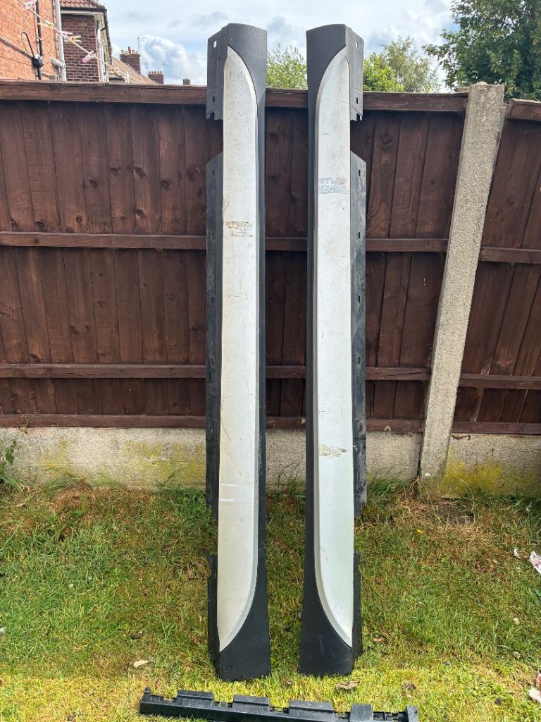 BMW X1 e84 side skirts
