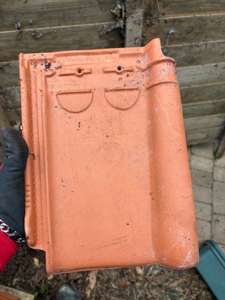 Roof tiles - approx 600 at £1.50 a tile 