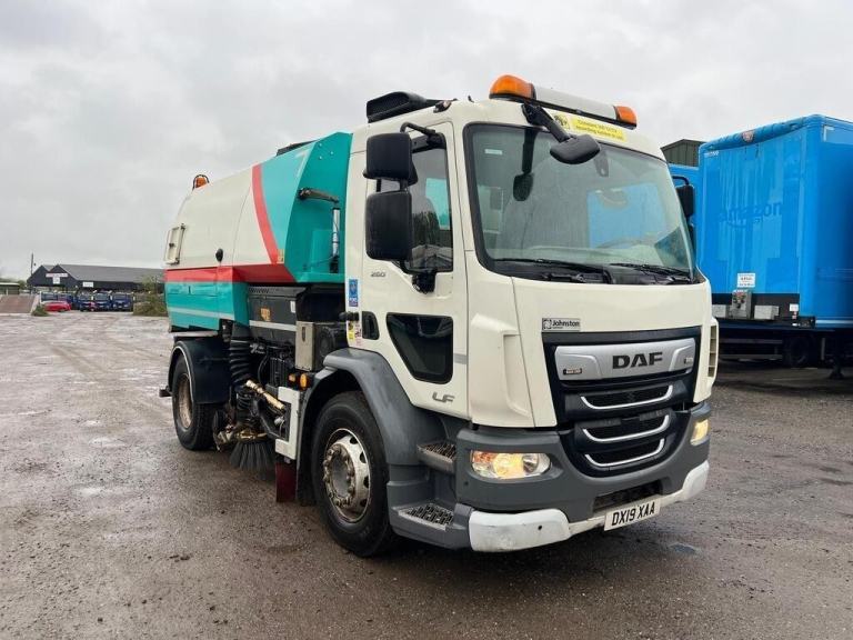 2019 DAF LF 260 FA 18T VT652 JOHNSTON SWEEPER-4X2- DAY CAB-  4764 HRS & 241,168 