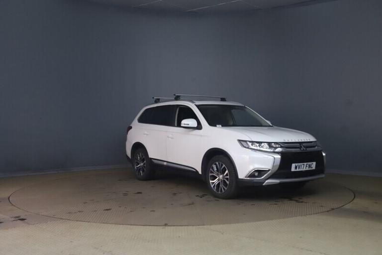 2017 Mitsubishi Outlander DI-D 4 SUV Diesel Manual