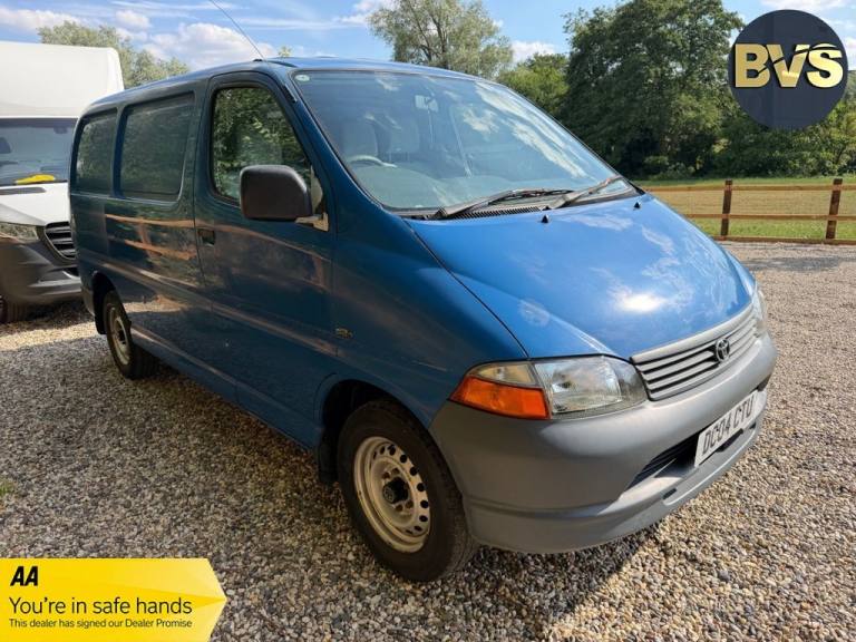 2004 Toyota HiAce 280 GS-Xtra Van 102Bhp PANEL VAN DIESEL Manual