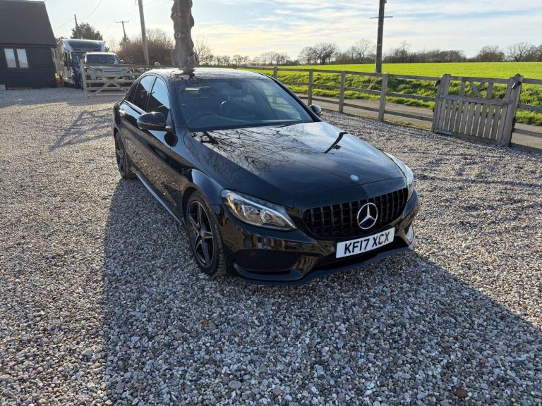 2017 Mercedes-Benz C Class C220d AMG Line Premium 4dr Auto SALOON DIESEL Automatic