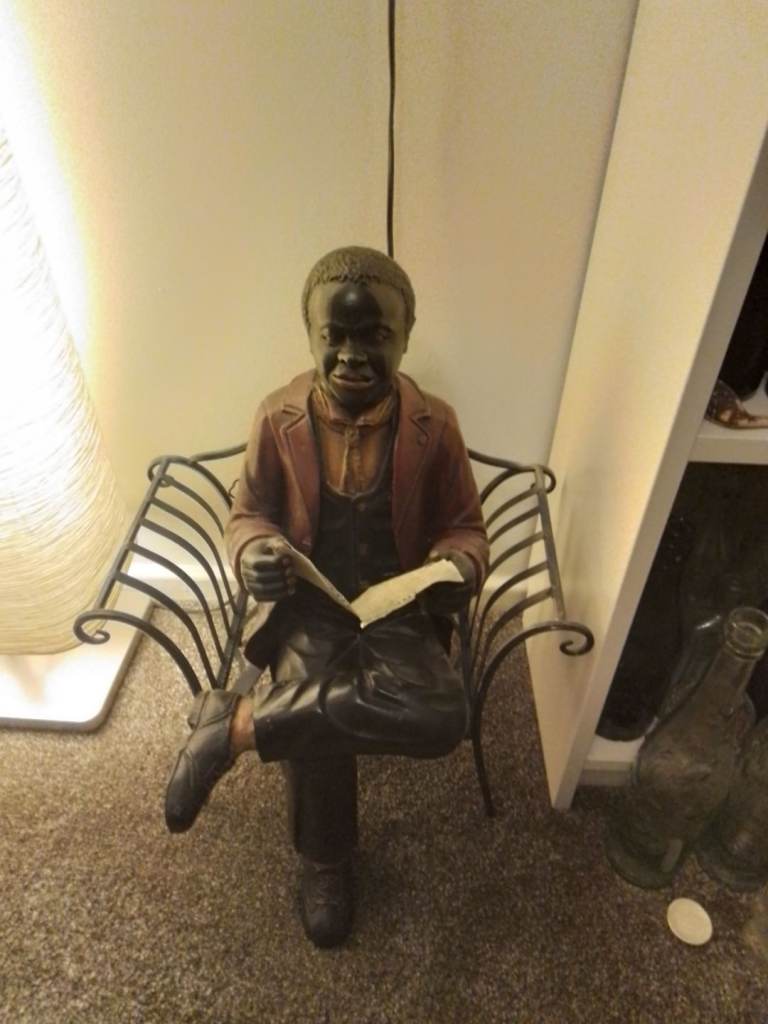 Resin figure 