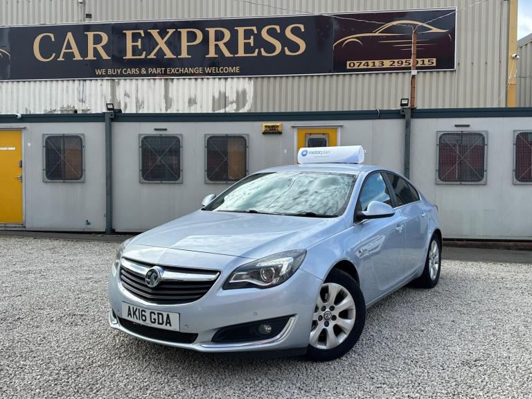 2016 Vauxhall Insignia 1.6 CDTi ecoFLEX SRi 5dr [Start Stop] HATCHBACK DIESEL Manual
