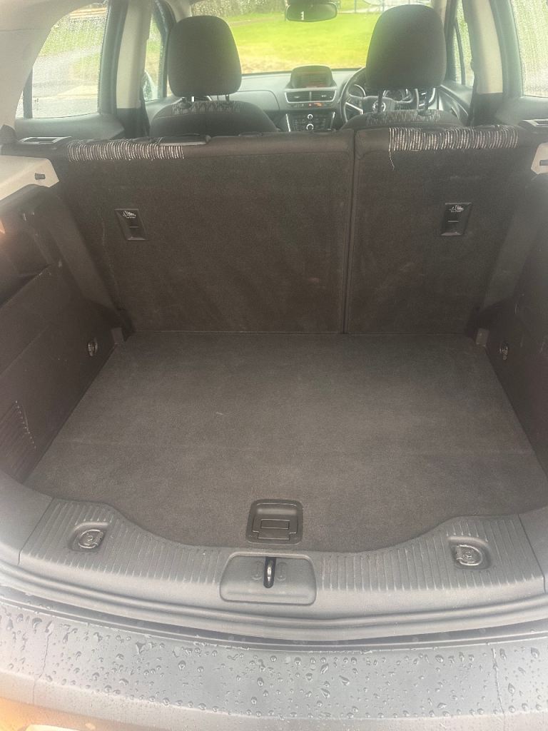 Rare 4X4, Vauxhall, MOKKA, Hatchback, 2014, Manual, 1686 (cc), 5 doors