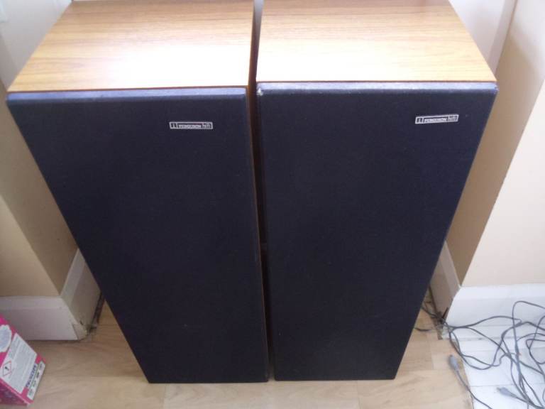 Vintage Stereo SPEAKERS X 2 Pairs Available separately Advert amended