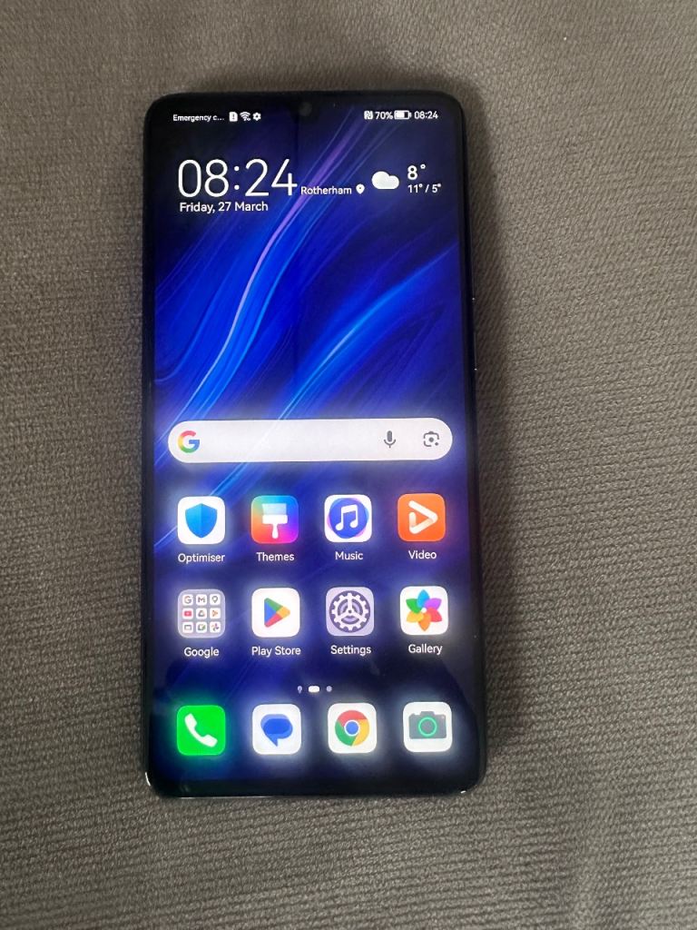Very nice HUAWEI p30 128gb 6gb ram 