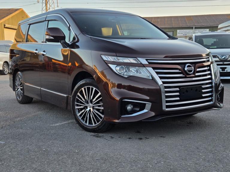 2026 Nissan Elgrand Highway Star Fresh Import warranted mileage ULEZ compliance  MPV PETROL Autom...