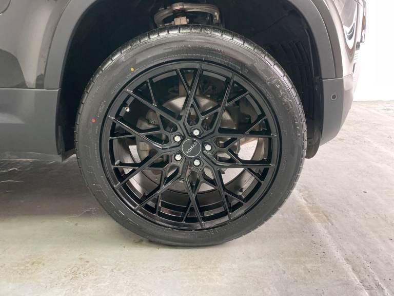 2023 Land Rover Defender D250 Hard Top 110 3.0l Auto SUV Diesel Automatic