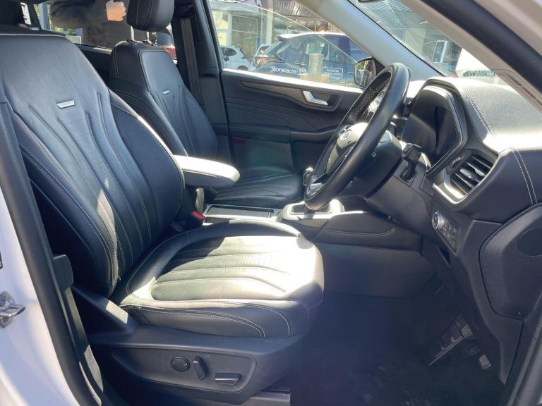 2023 Ford Kuga Kuga Vignale 5 door 1.5L EcoBoost 150PS FWD 6 Speed Manual HATCHBACK Petrol Manual