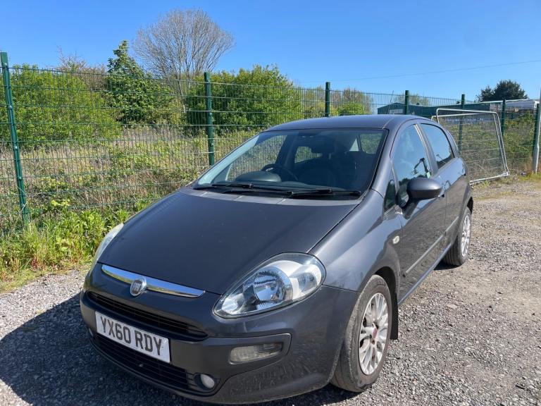 FIAT PUNTO EVO 1.4 DYNAMIC 60 REG 5 DOOR 1 OWNER MOT SEPTEMBER 2026 SERVICE HISTORY 48+MPG