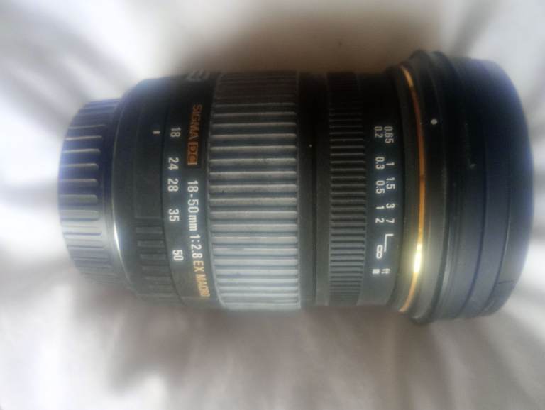 Sigma 18-50mm f/2.8 EX Macro Lens – Good Condition