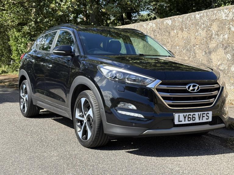 HYUNDAI TUCSON 2.0 TUCSON PREM SE 2.0 D 185PS 4WD Automatic Diesel 2017