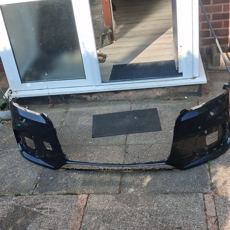 AUDI Q3 2015-2018 FRONT BUMPER BLACK