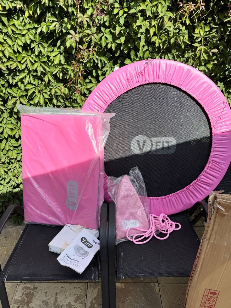 NEW V-FIT Trampoline Home Workout Package