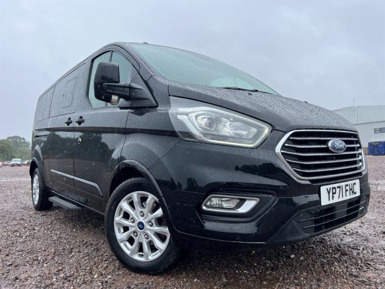 2021 Ford Tourneo Custom 320 TITANIUM ECOBLUE 9 SEATER Minibus Diesel/Ele Manual
