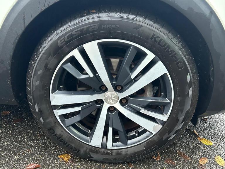 2017 Peugeot 3008 1.2 PureTech GT Line Euro 6 (s/s) 5dr HATCHBACK Petrol Manual