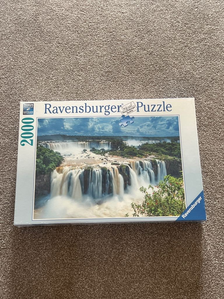 Ravensburger 2000 Piece Jigsaw Puzzle - Iguazu Falls