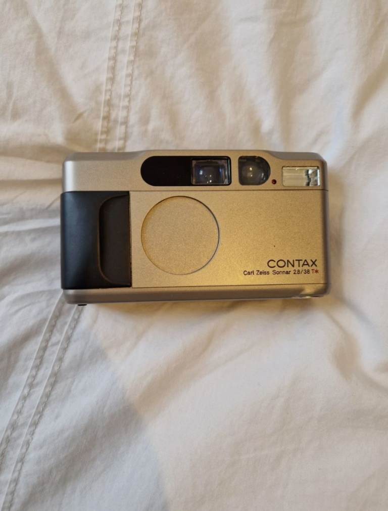 Contax T2 35mm Point & Shoot Camera With Strap and Battery