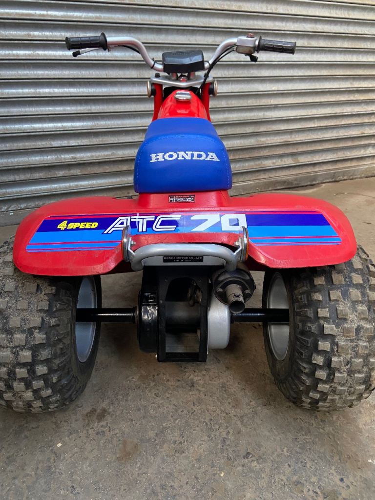 Honda trx 125 quad big red 