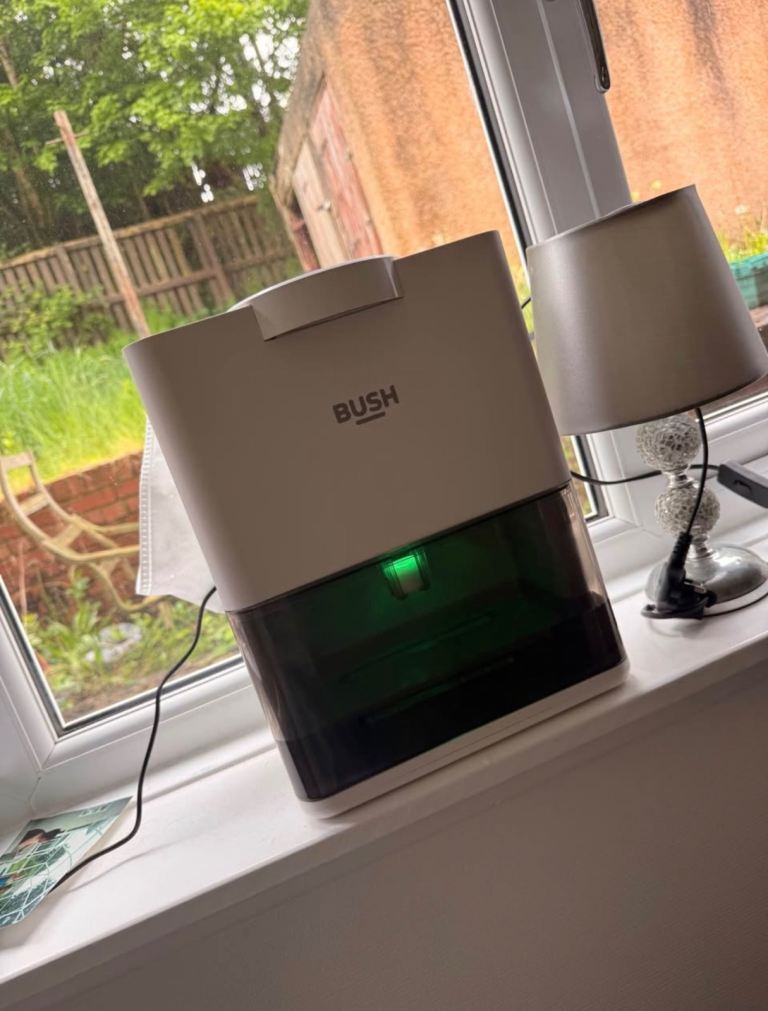 BUSH dehumidifier & air purifier 