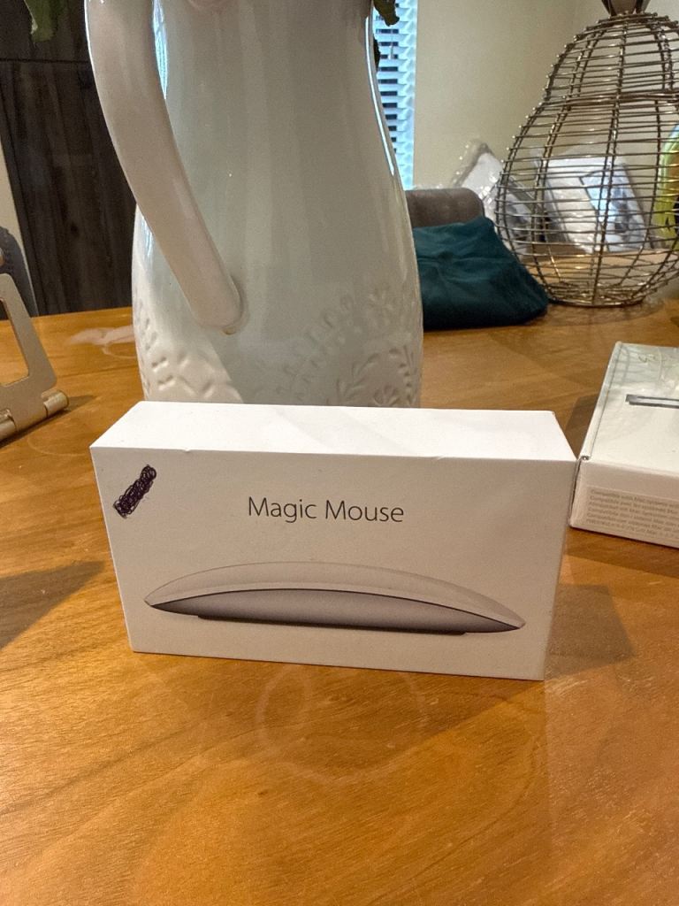 Apple Magic Mouse 